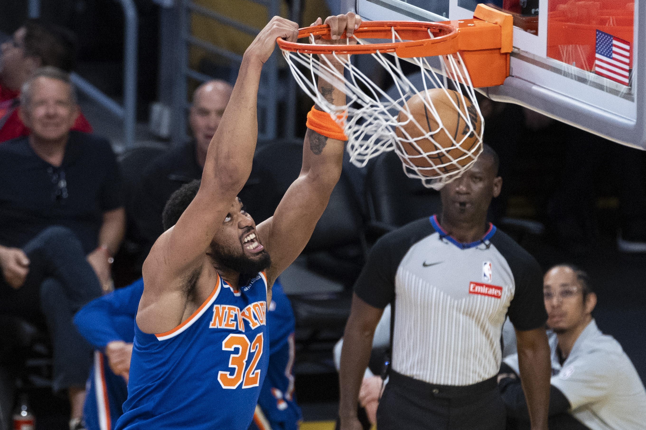 Kaiyun开云中国官网-解说：勇士打得不错了&amp;年轻人要抓紧机会成长 唐斯没得到战术倾斜