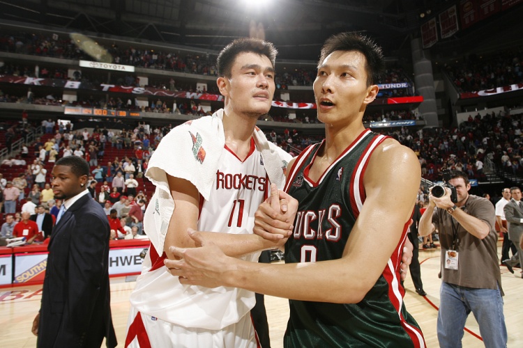 开云网页版中国官网-王仕鹏：姚明&amp;大郅&amp;阿联进NBA都得练身体 大巴不用 小杨也有计划